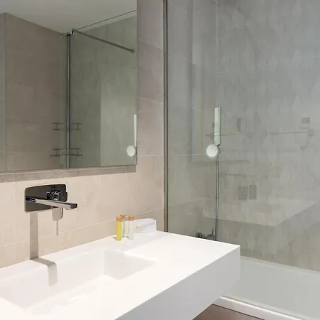 Apartment 3 Bedroom In Artola With Private Pool Marbella