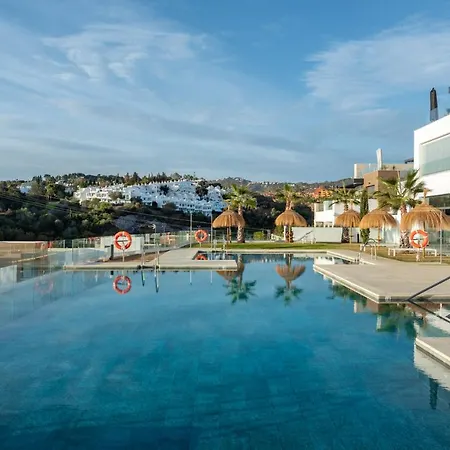 3 Bedroom In Artola With Private Pool *