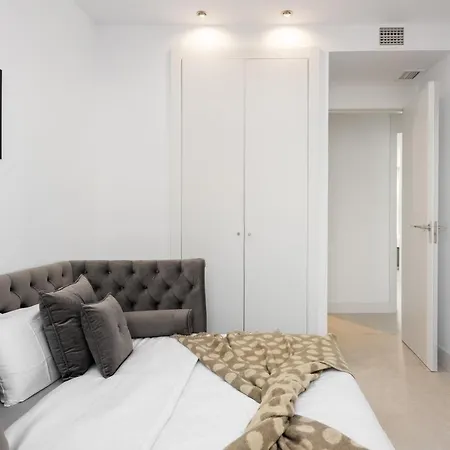 3 Bedroom In Artola With Private Pool Apartment *