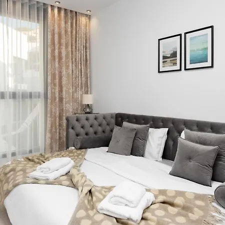 3 Bedroom In Artola With Private Pool